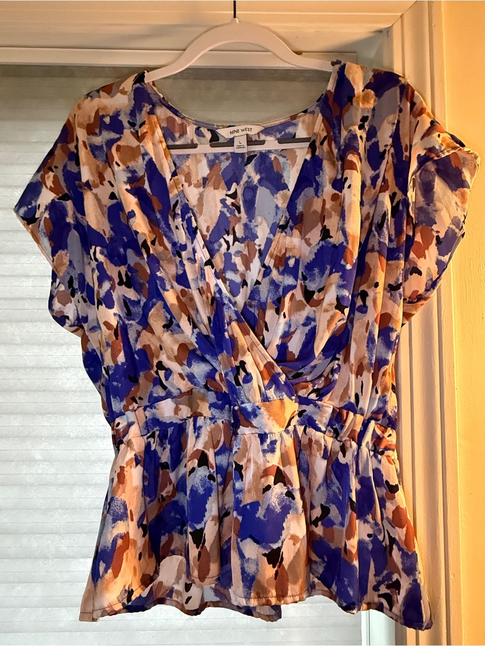 Nine West Blue & Brown Abstract Print Wrap Top